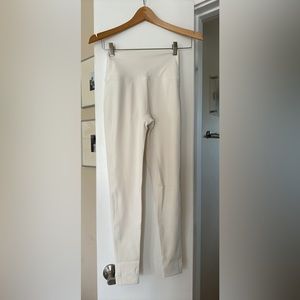 Set active white leggings